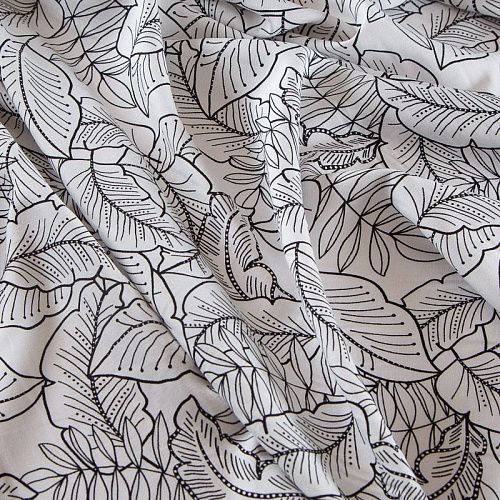 Штапель 069-17534 белый принтованный