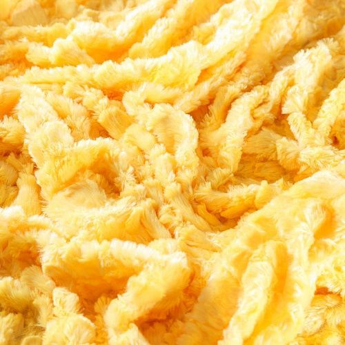 Мех искусственный 037-10150 желтый однотонный