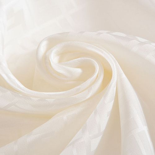 Шелк натуральный Fendi 039-19321 молочный