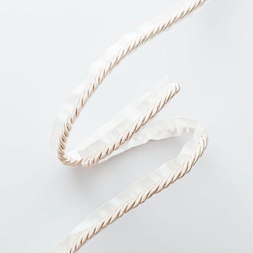 Шнур витой круглый D-6 мм 108-06-05